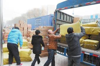 專業搬運裝卸與安裝服務 24小時待命，打包服務全面支持