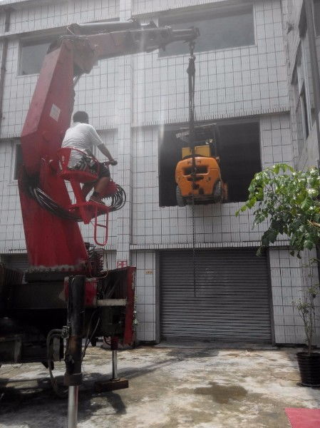 厚街高空作業車出租，一站式打包服務助力高效施工